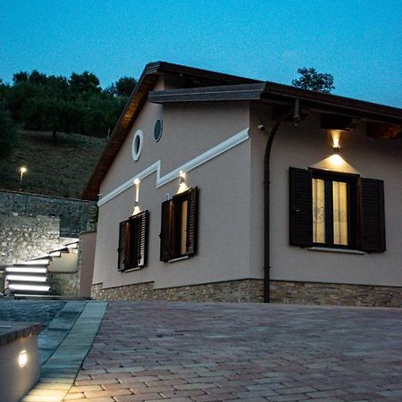 L'Antica Fontana - Casa Vacanze B&B Віджанелло Екстер'єр фото