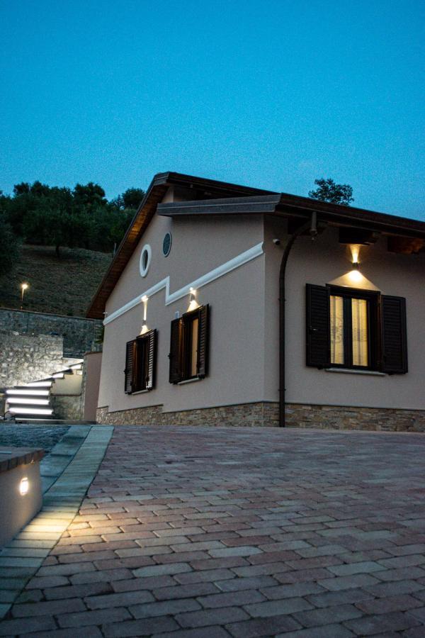 L'Antica Fontana - Casa Vacanze B&B Віджанелло Екстер'єр фото